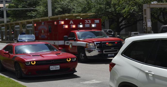 ambulance-ga5a6fe250_1920_0.jpg