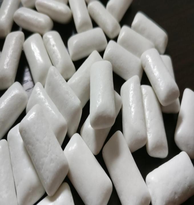 chewing-gum-2153918_1920_0.jpg