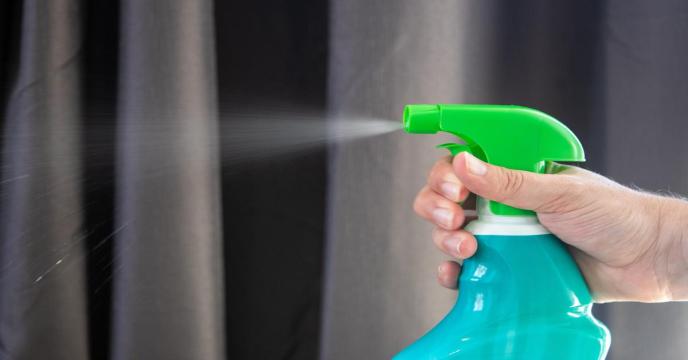 disinfectant-g851f60cc7_1920_0.jpg