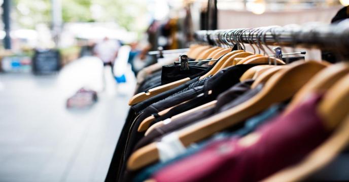 hangers-g83ff03d8b_1920_0.jpg