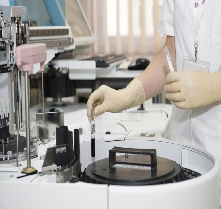 laboratory-g5f76fc6fb_1920_0.jpg