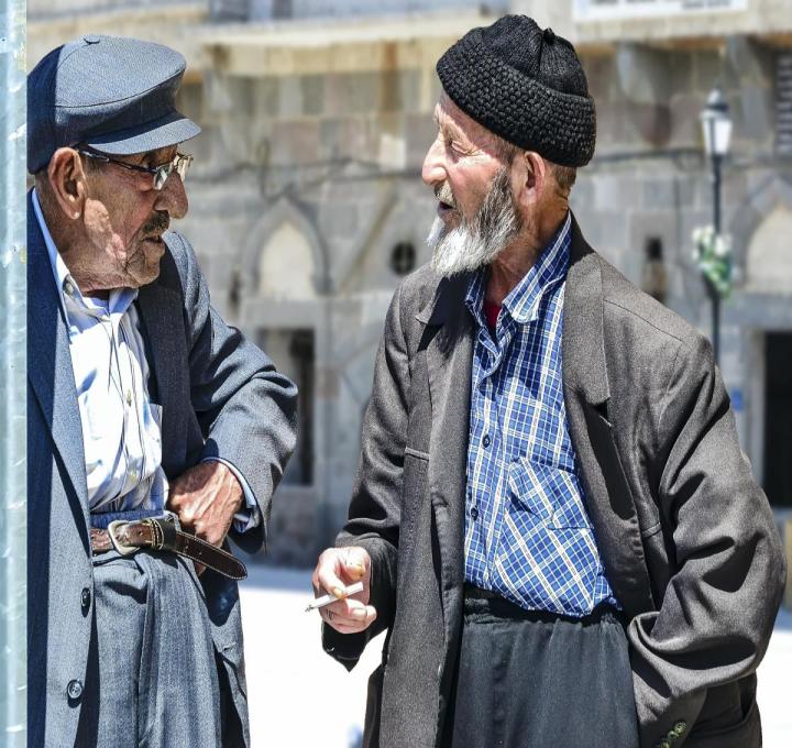 old-man-1739154_1920_0.jpg