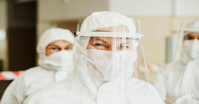 protective-suit-g2e680b8ea_1920_0.jpg