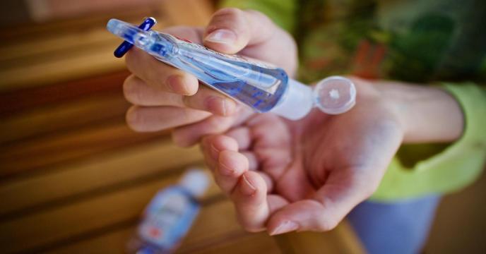 sanitizing-g64d51d380_1920_0.jpg