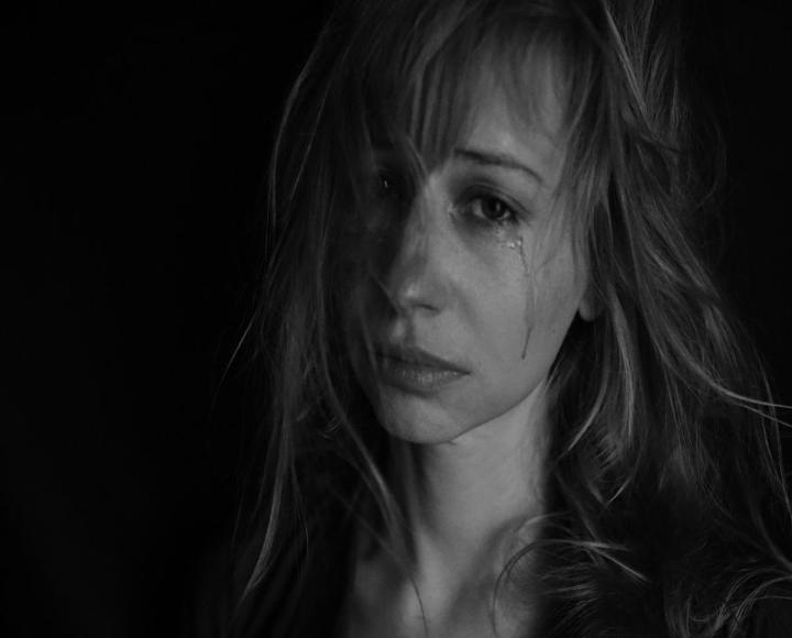 tears-g2ba79d378_1920_0.jpg
