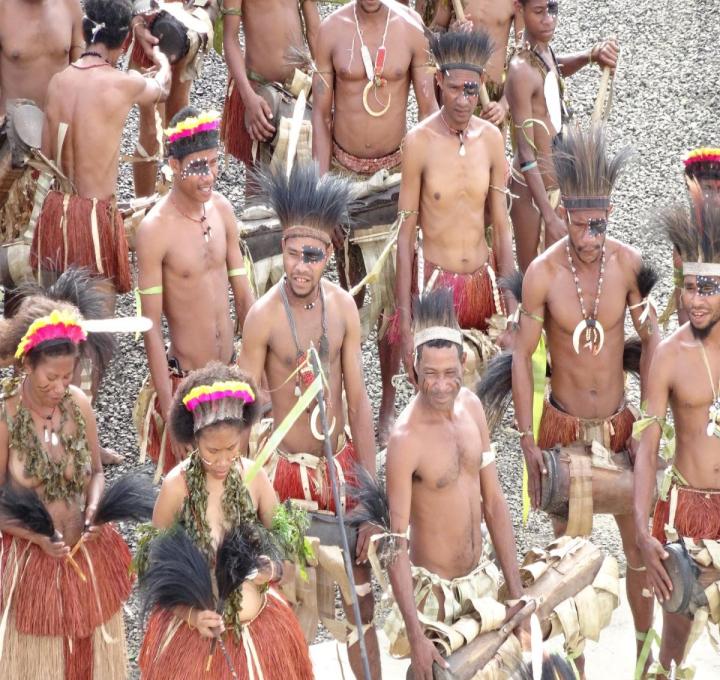 tribal-gb1e21b10f_1920_0.jpg