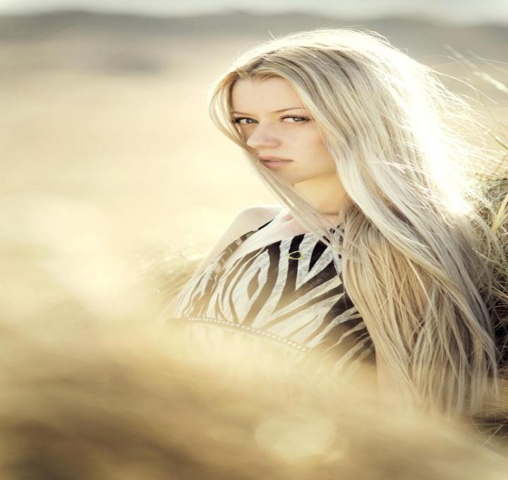 woman-g6bcec0326_1280_0.jpg